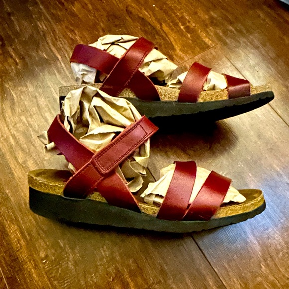 NAOT Red Leather Sandals size 40 - Picture 2 of 6